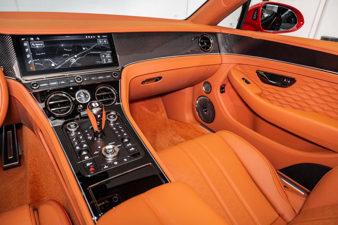 2025 Bentley CONTINENTAL GTC V8