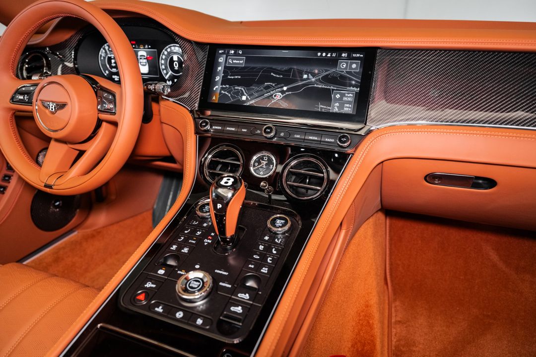 2025 Bentley CONTINENTAL GTC V8