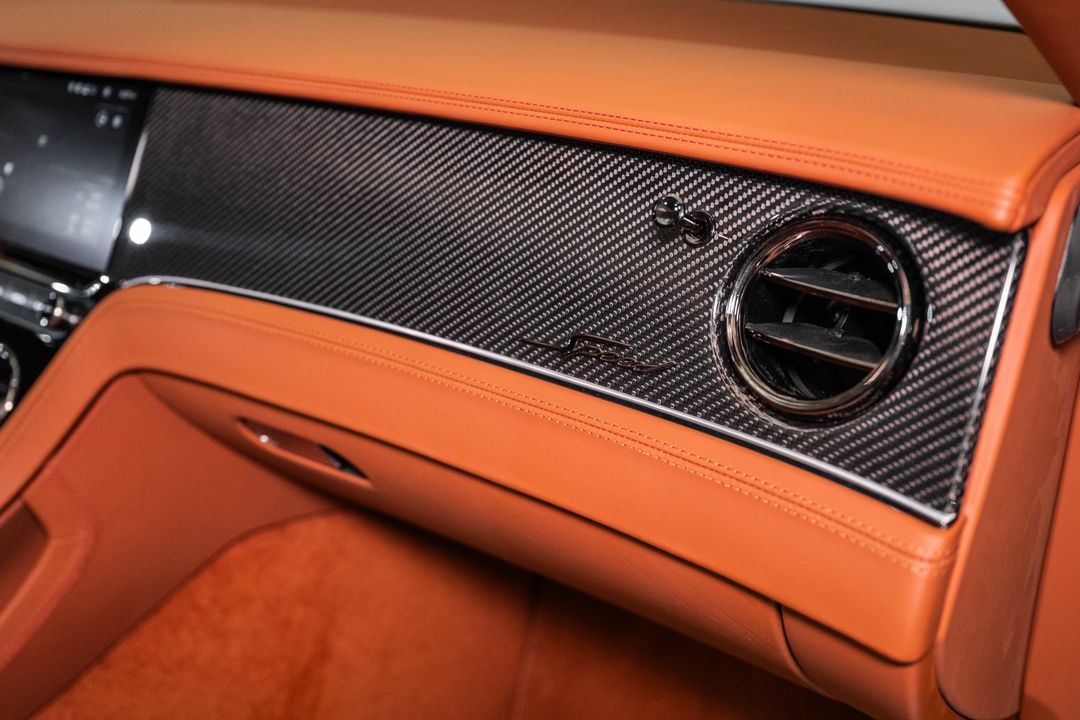 2025 Bentley CONTINENTAL GTC V8