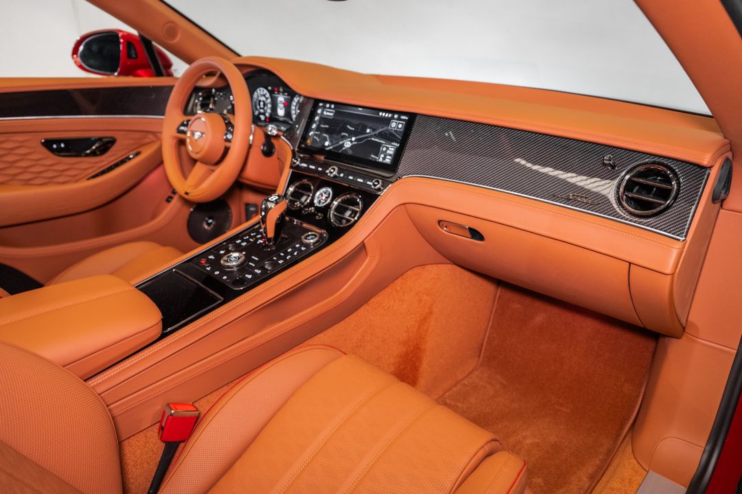 2025 Bentley CONTINENTAL GTC V8