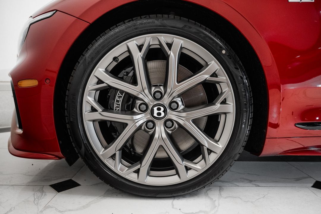 2025 Bentley CONTINENTAL GTC V8