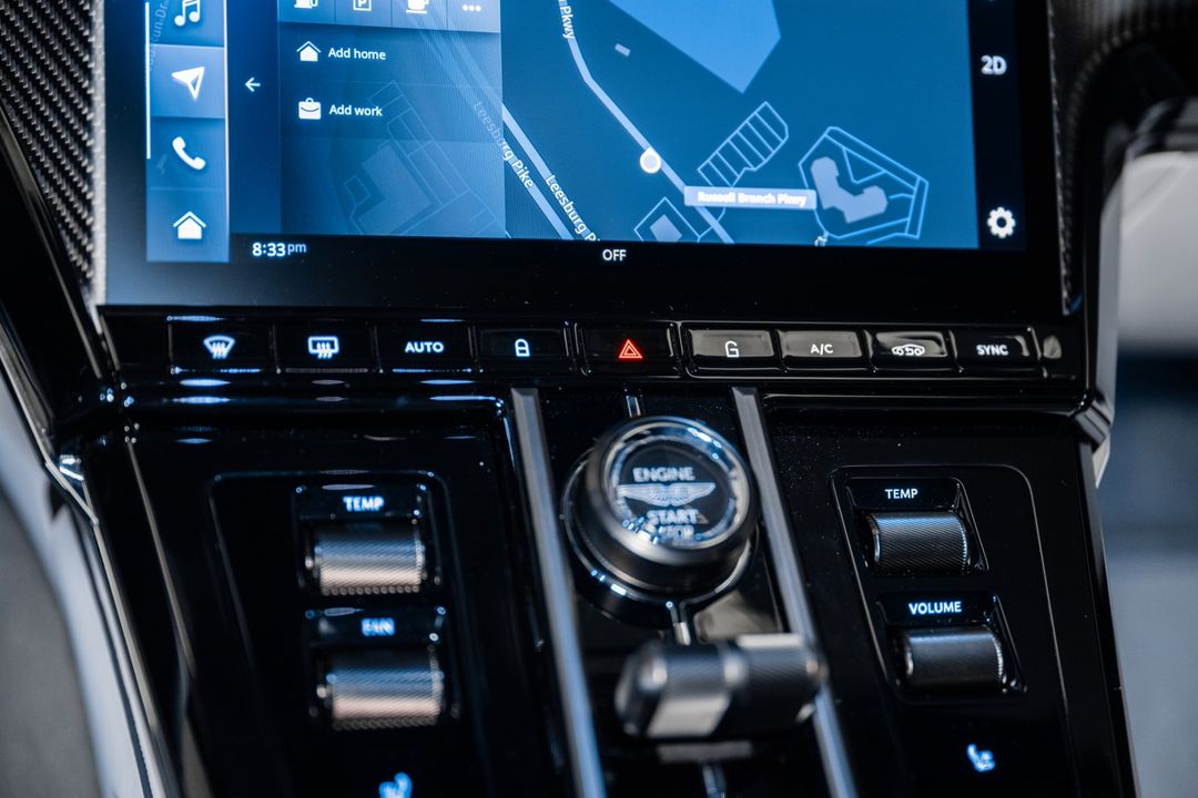 2025 Aston Martin Vantage