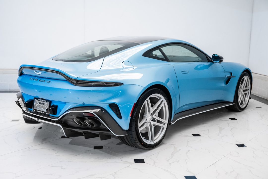 2025 Aston Martin Vantage
