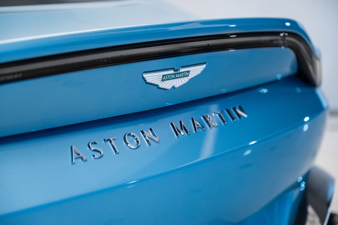 2025 Aston Martin Vantage