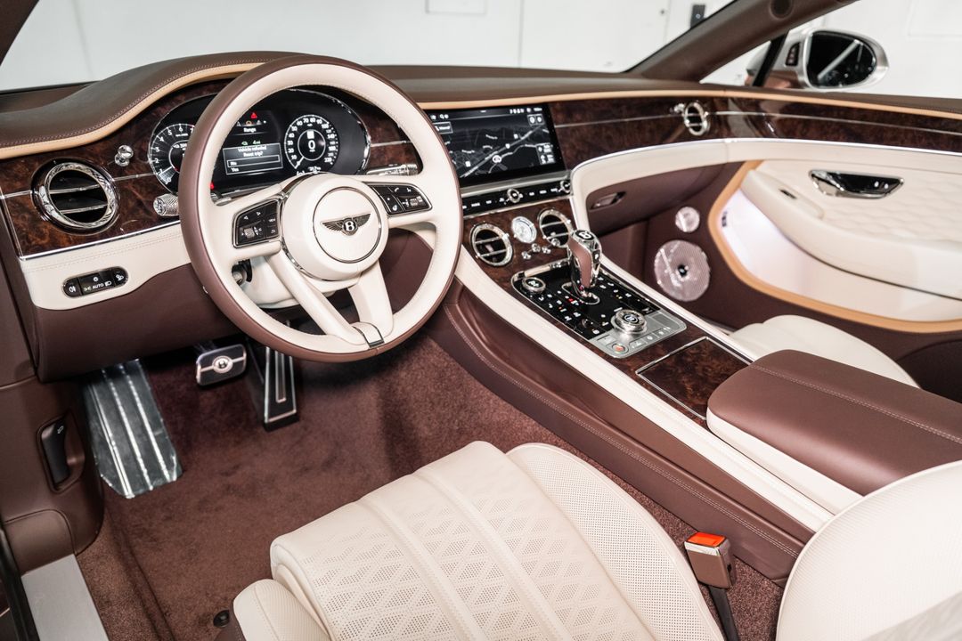 2025 Bentley CONTINENTAL