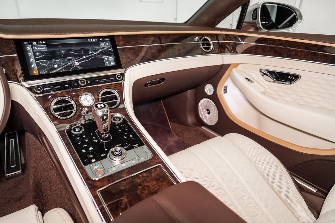2025 Bentley CONTINENTAL