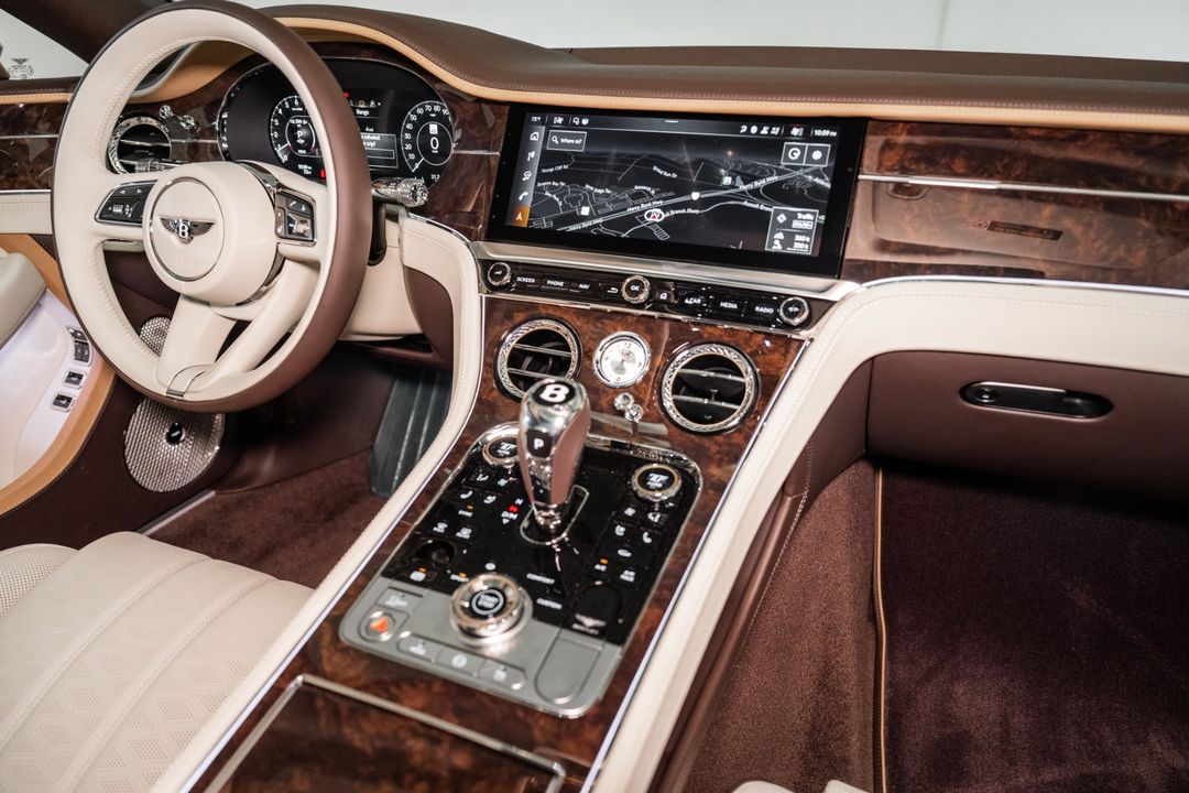 2025 Bentley CONTINENTAL