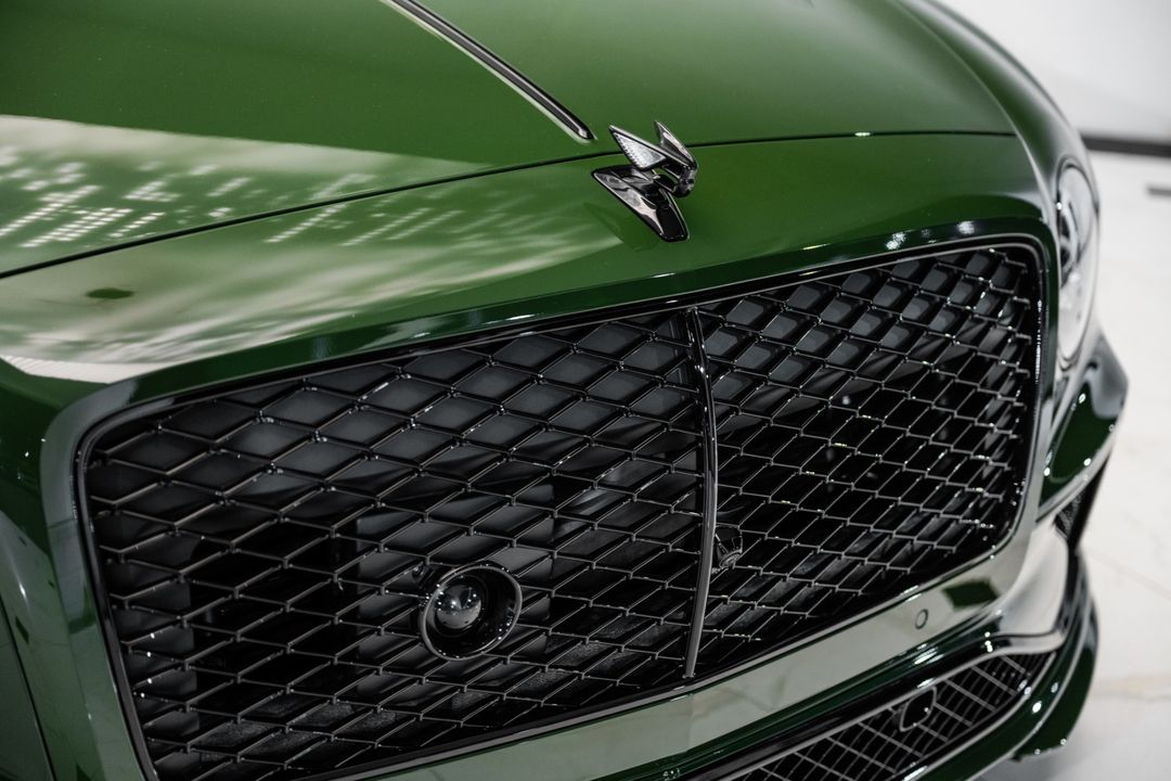 2025 Bentley FLYING SPUR