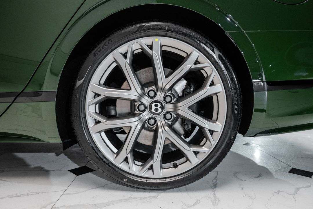 2025 Bentley FLYING SPUR