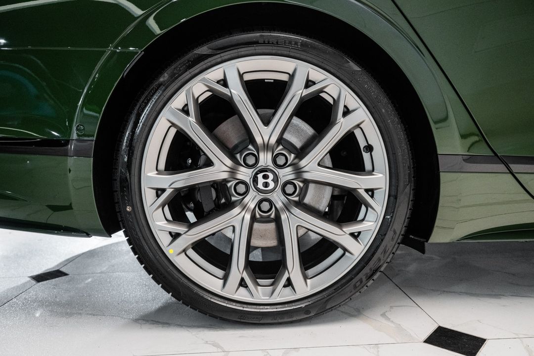 2025 Bentley FLYING SPUR