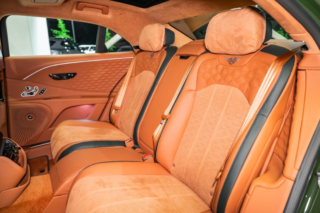 2025 Bentley FLYING SPUR