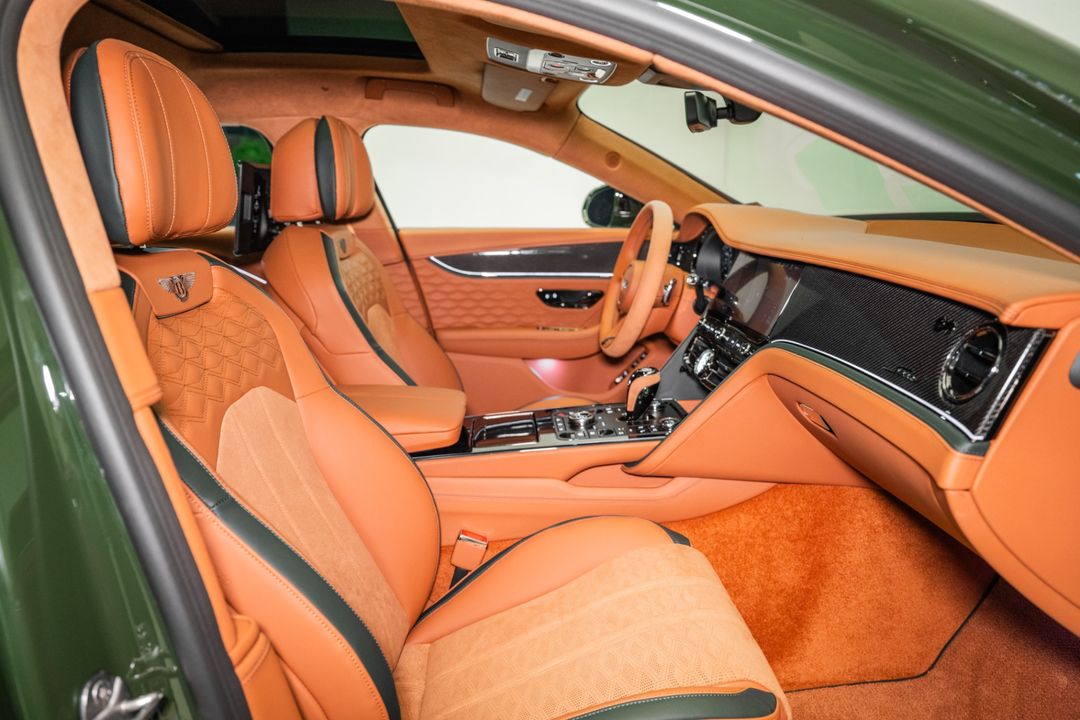2025 Bentley FLYING SPUR