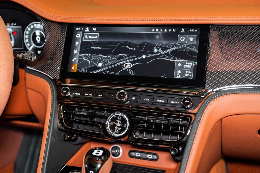 2025 Bentley FLYING SPUR