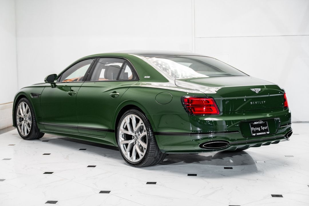 2025 Bentley FLYING SPUR