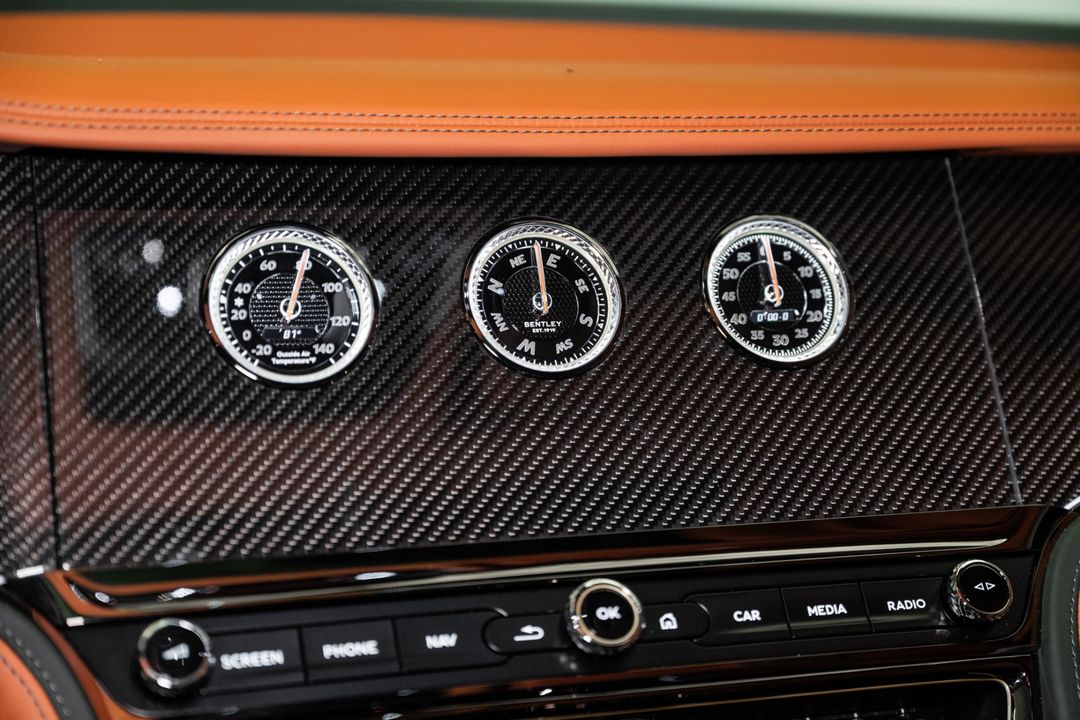 2025 Bentley FLYING SPUR