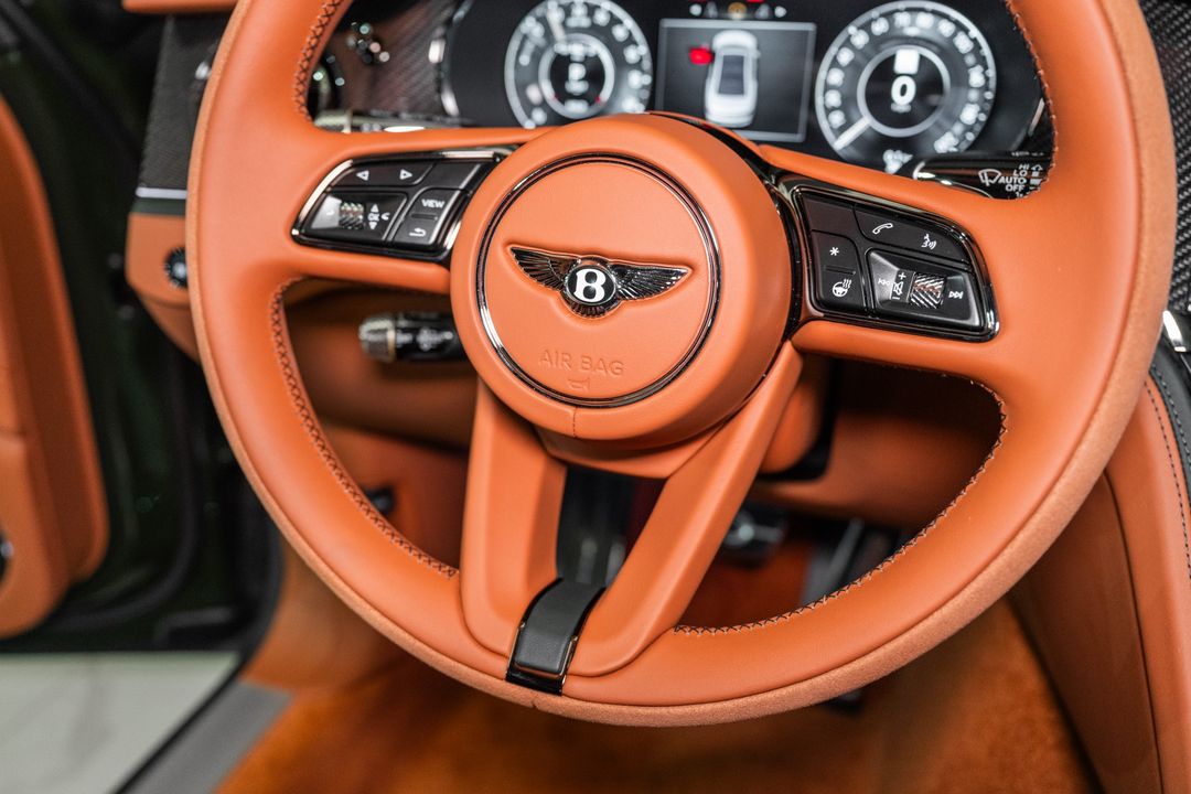 2025 Bentley FLYING SPUR