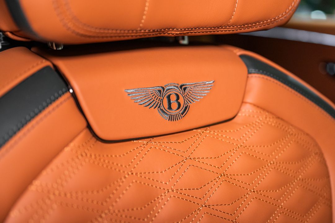 2025 Bentley FLYING SPUR