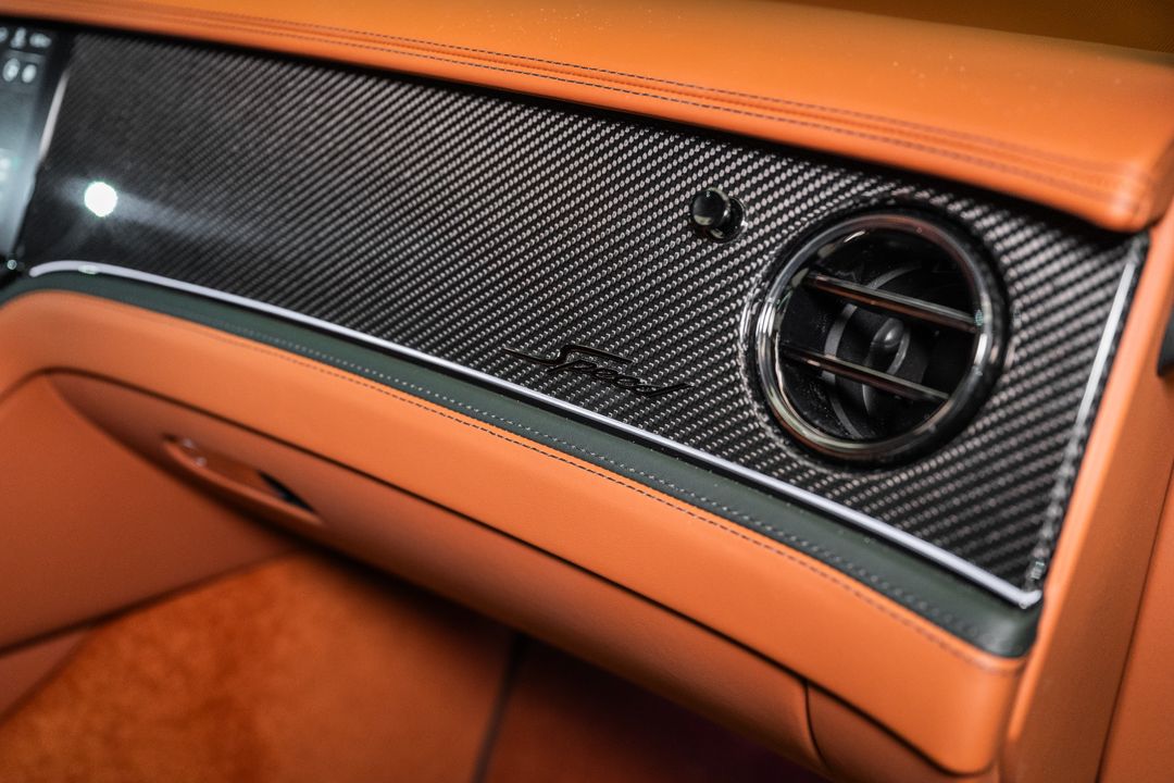 2025 Bentley FLYING SPUR