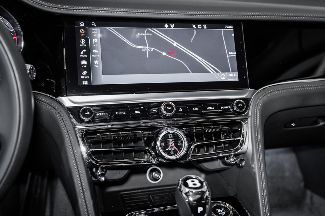 2024 Bentley Flying Spur