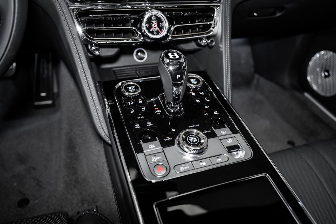 2024 Bentley Flying Spur