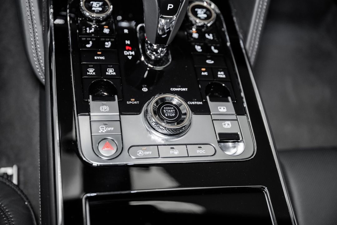 2024 Bentley Flying Spur