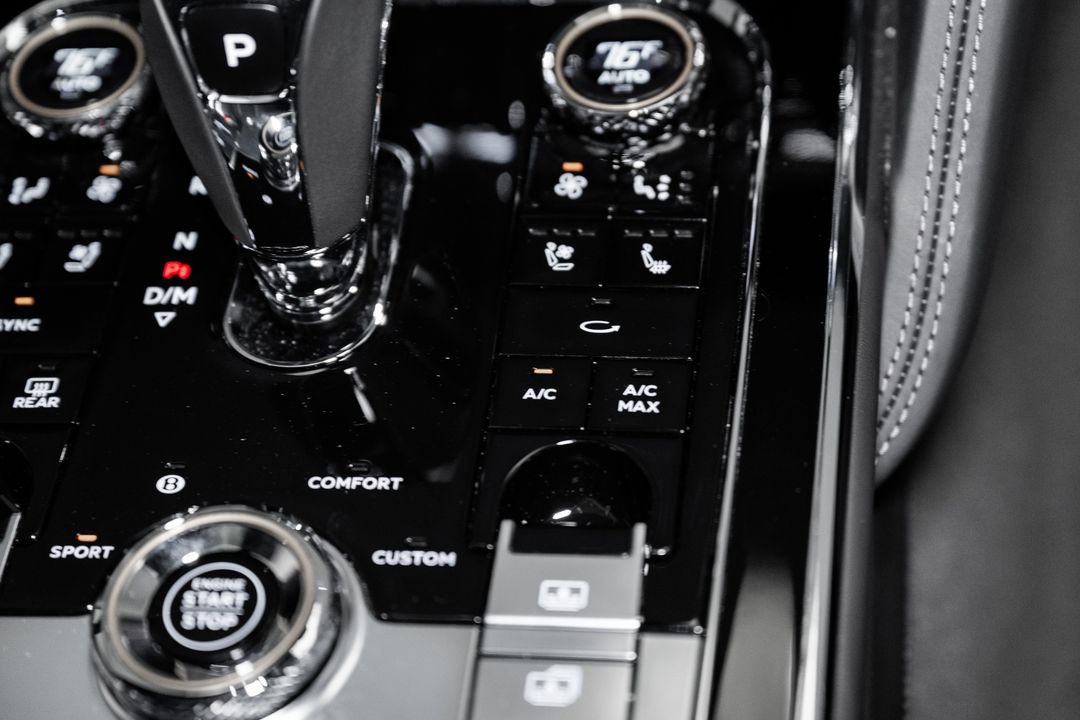 2024 Bentley Flying Spur