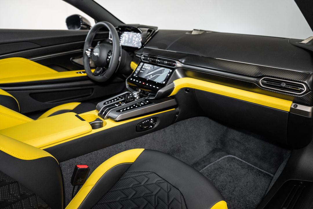 2025 Aston Martin Vanquish