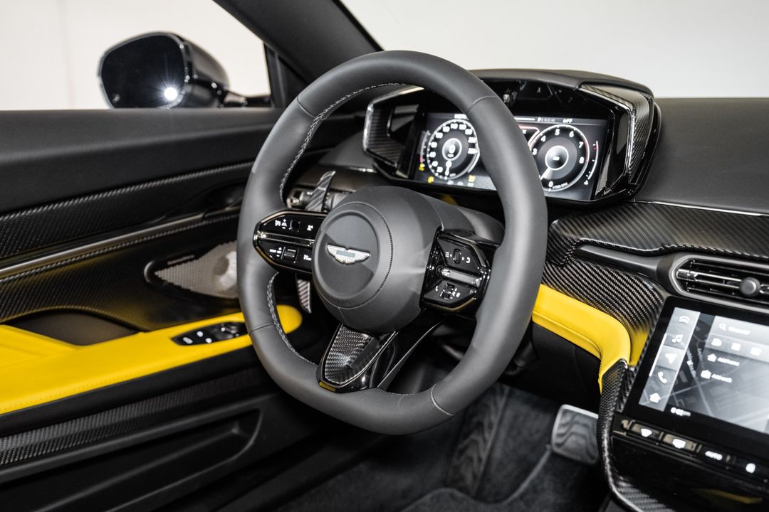 2025 Aston Martin Vanquish