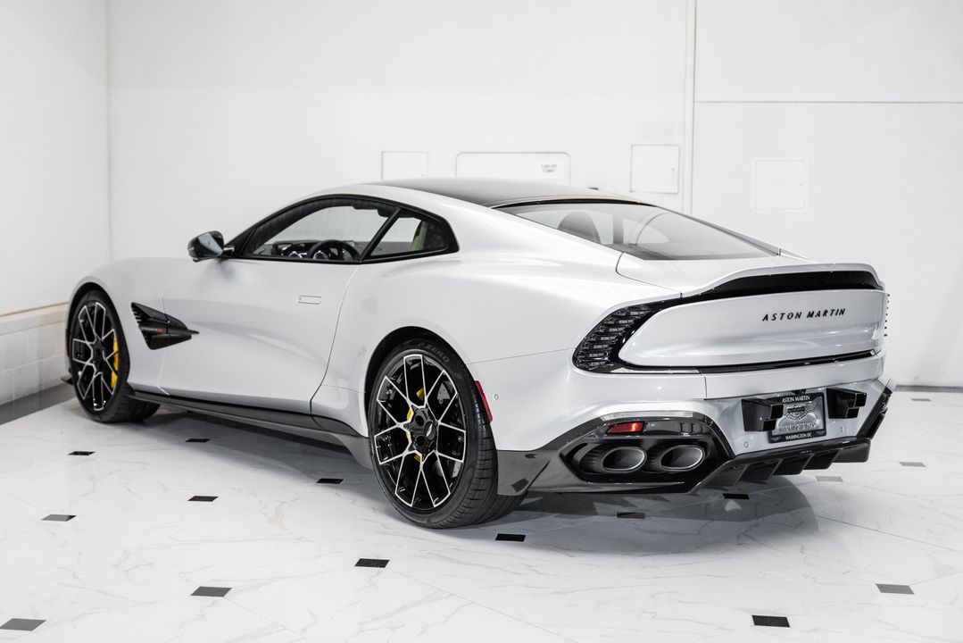 2025 Aston Martin Vanquish