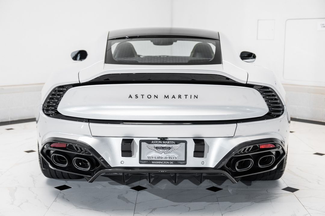 2025 Aston Martin Vanquish