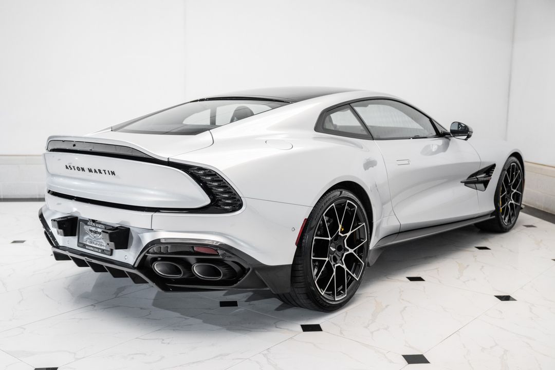 2025 Aston Martin Vanquish