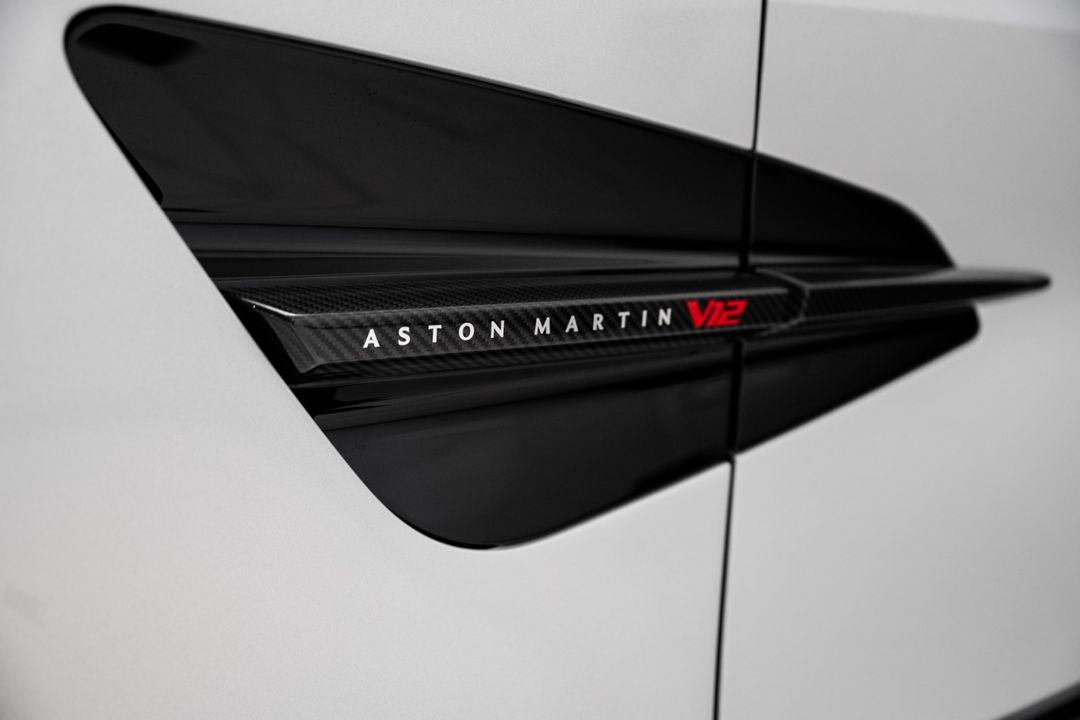 2025 Aston Martin Vanquish