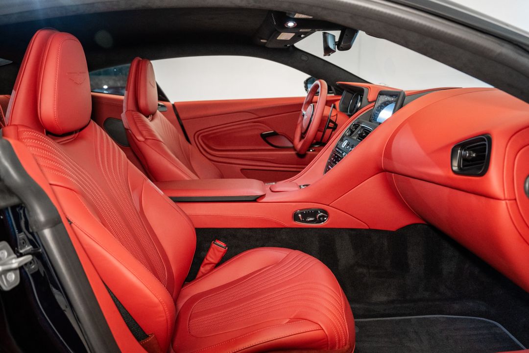 2023 Aston Martin DB11