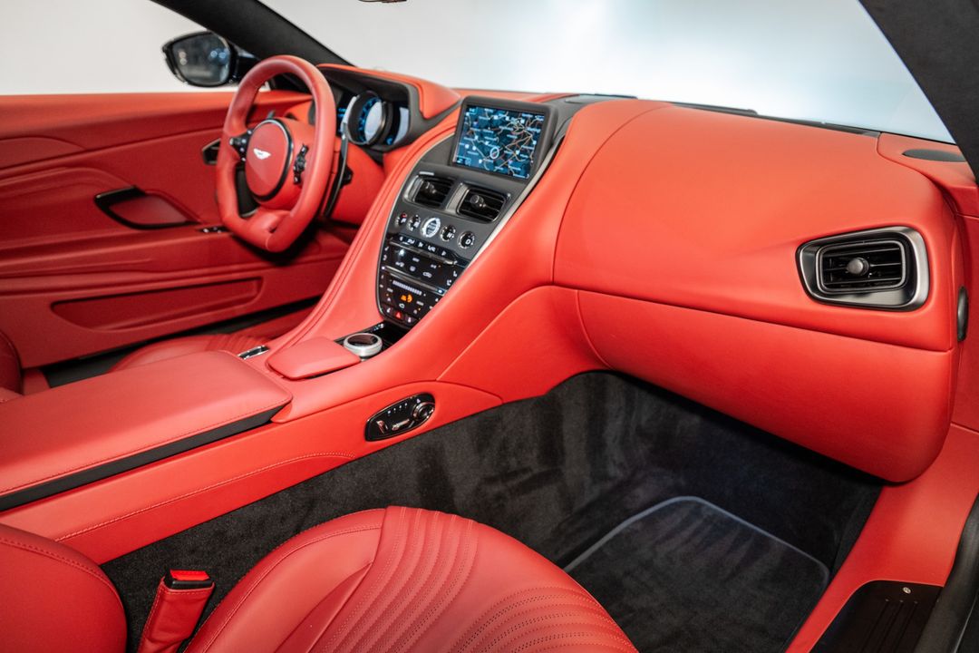2023 Aston Martin DB11