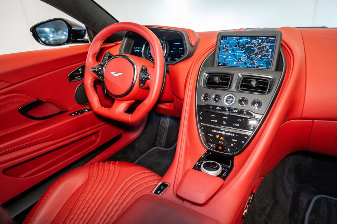 2023 Aston Martin DB11