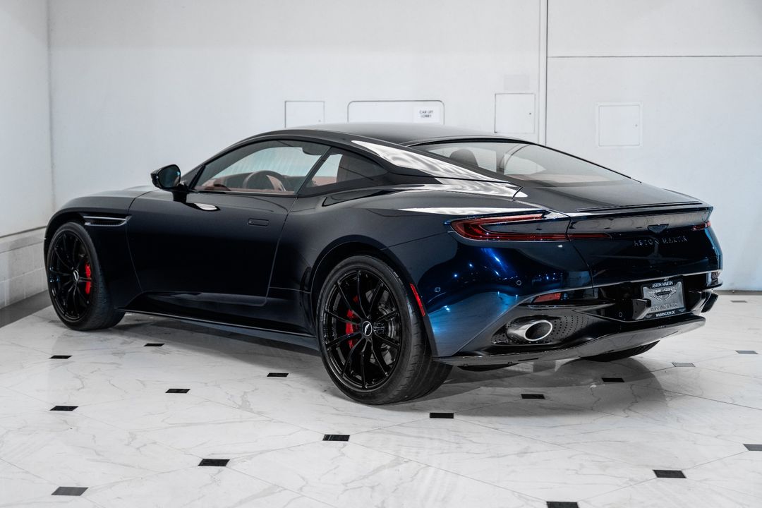 2023 Aston Martin DB11