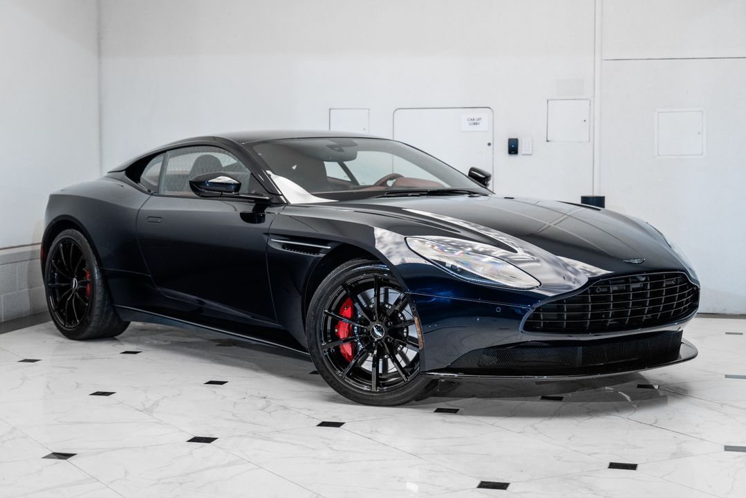 2023 Aston Martin DB11