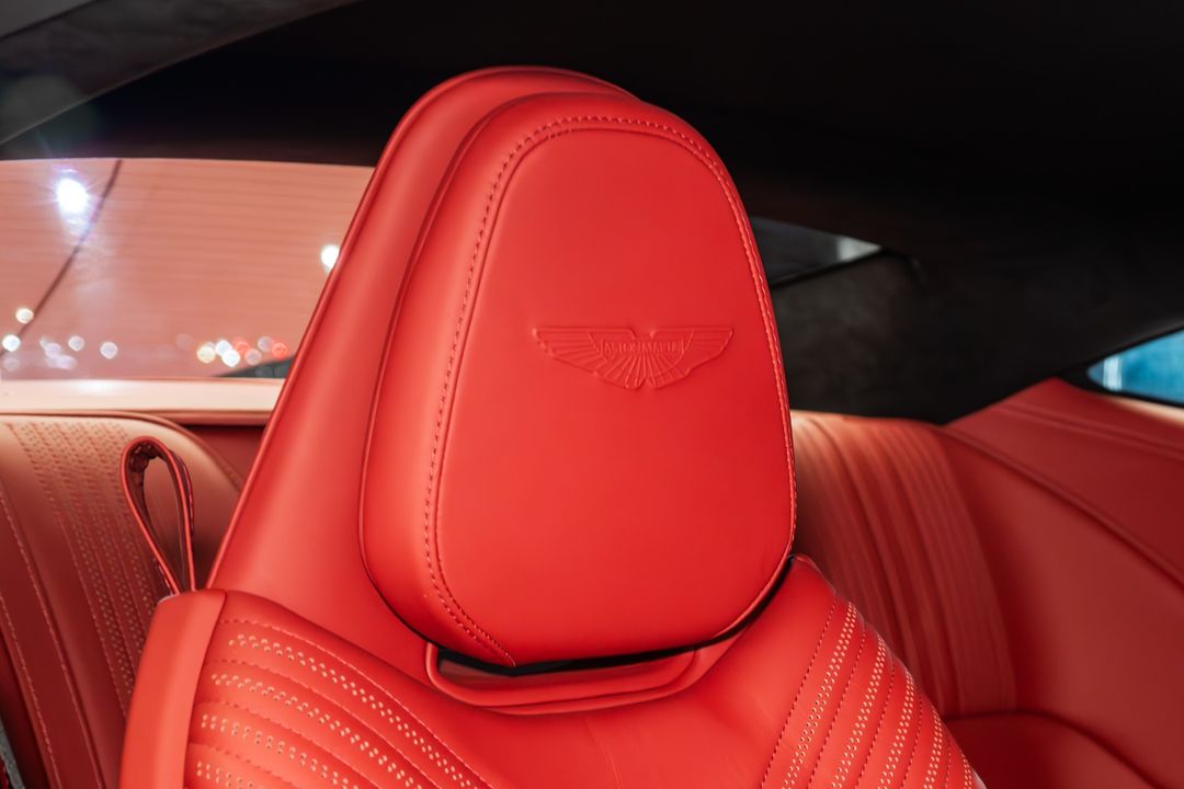 2023 Aston Martin DB11