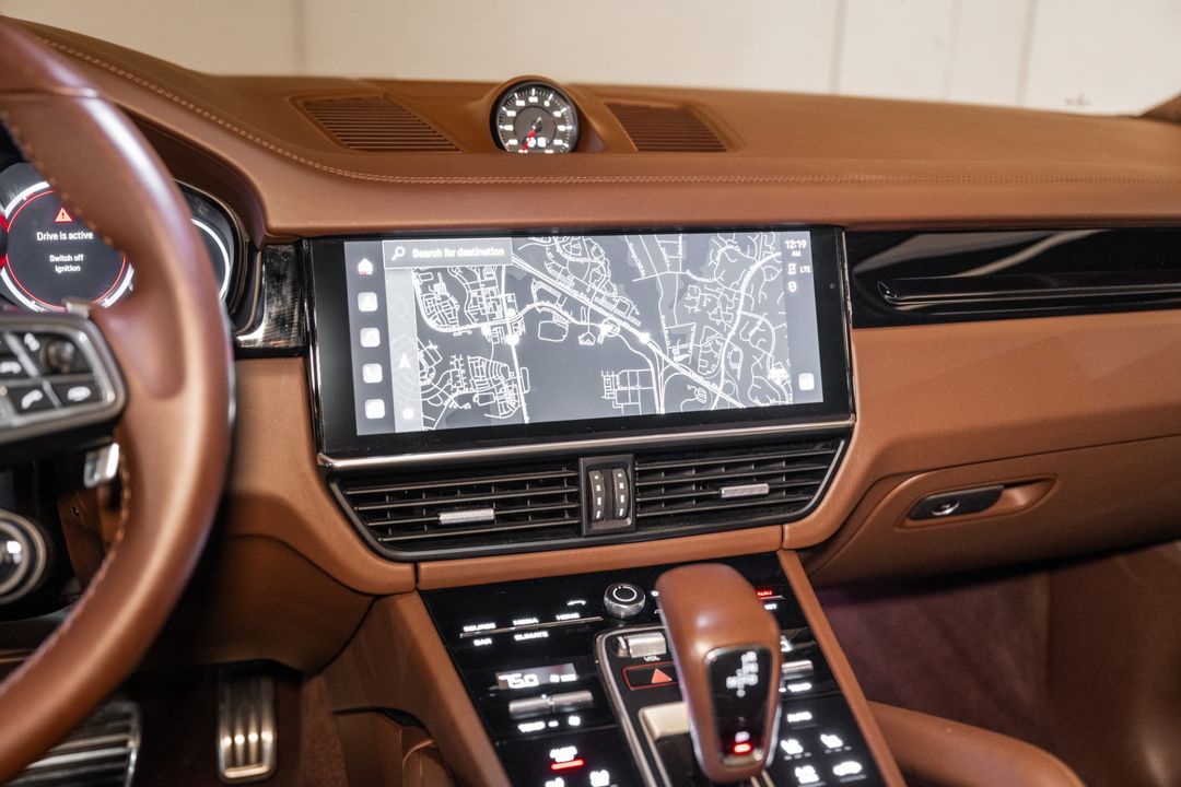 2023 Porsche Cayenne
