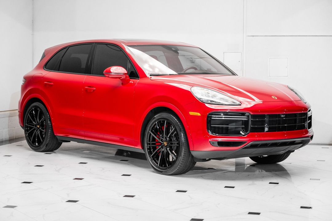 2023 Porsche Cayenne
