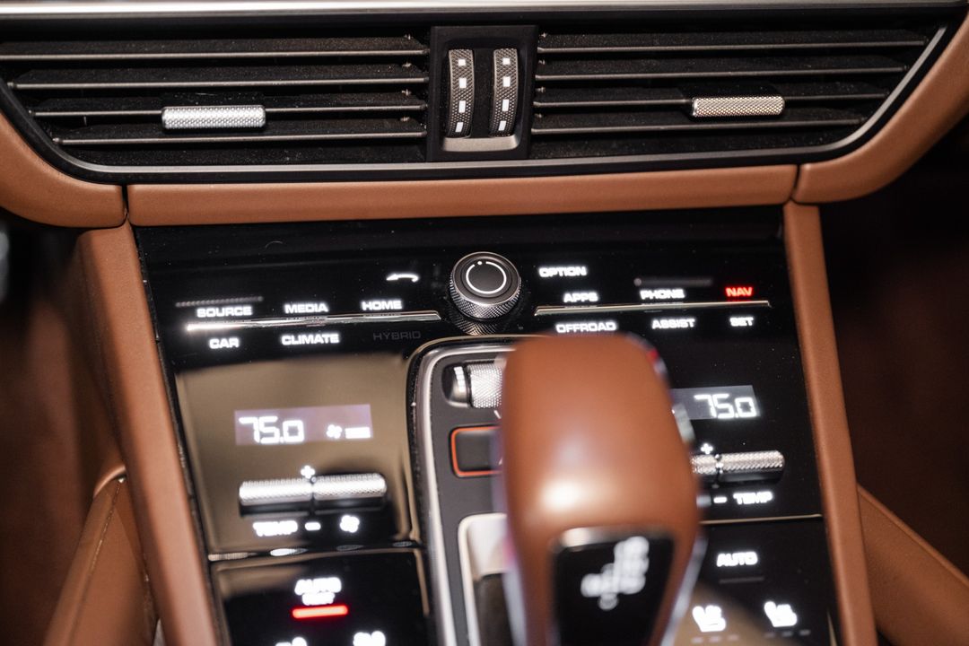 2023 Porsche Cayenne