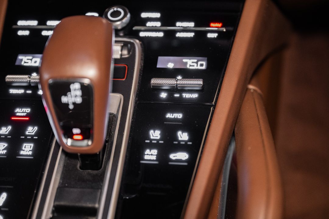 2023 Porsche Cayenne