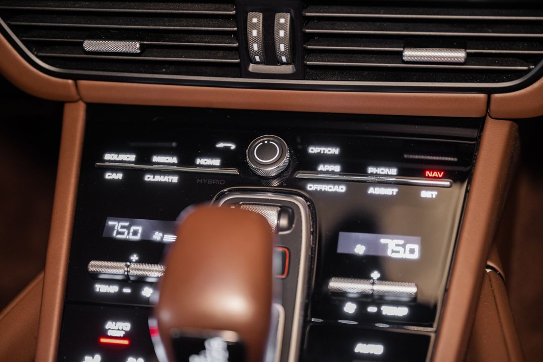 2023 Porsche Cayenne