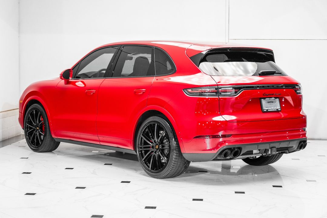2023 Porsche Cayenne