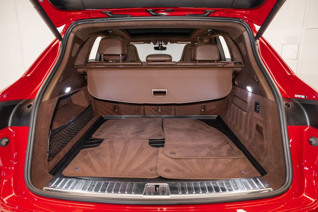 2023 Porsche Cayenne