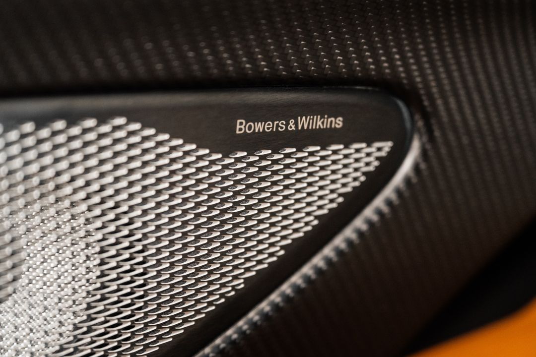 2025 Aston Martin DB12