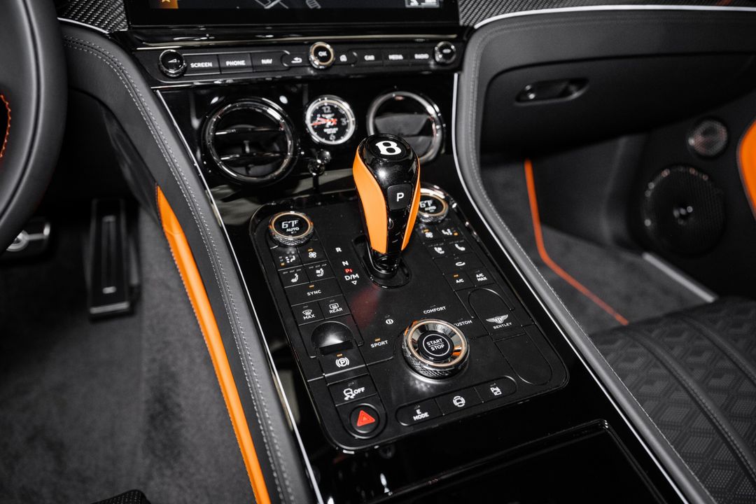 2025 Bentley Continental