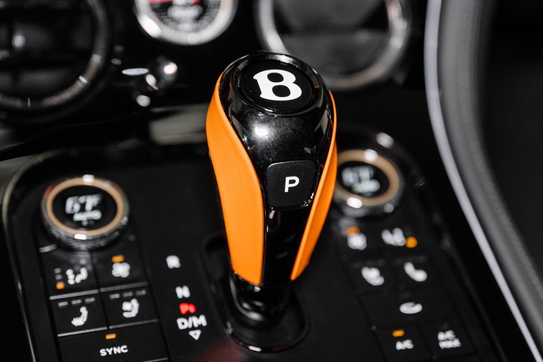 2025 Bentley Continental