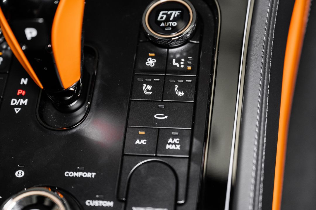 2025 Bentley Continental