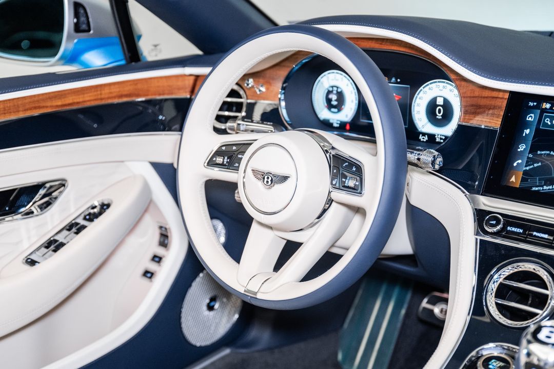 2025 Bentley Continental